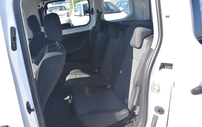 Toyota Proace City Verso cena 67800 przebieg: 150154, rok produkcji 2020 z Trzcianka małe 631